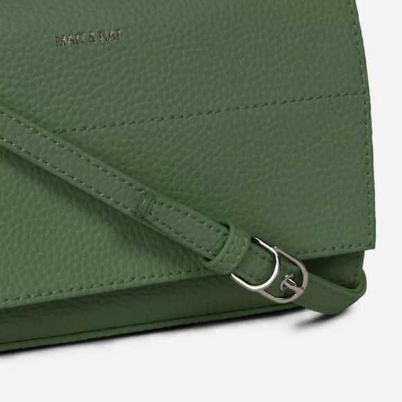 Matt & Nat Green Crossbody Bag - Picture 4 of 4